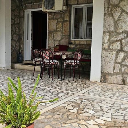 Apartments Simonovic Tivat Eksteriør billede