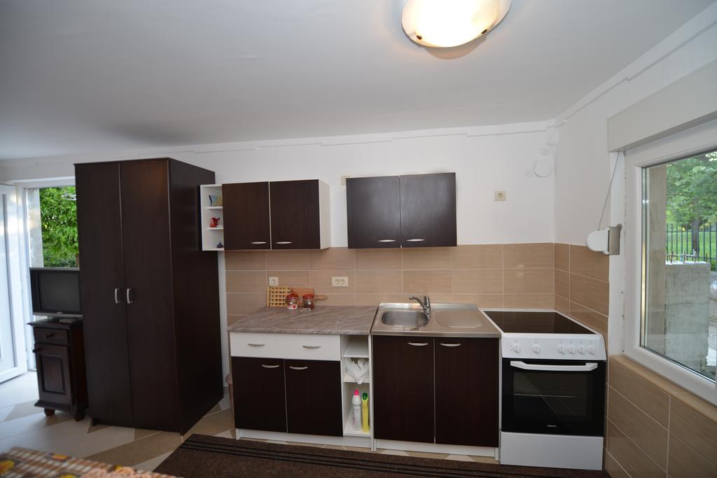 Apartments Simonovic Tivat Eksteriør billede
